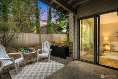 19123 Ballinger Way NE #102, Lake Forest Park, WA 98155-2448 - Photo 14