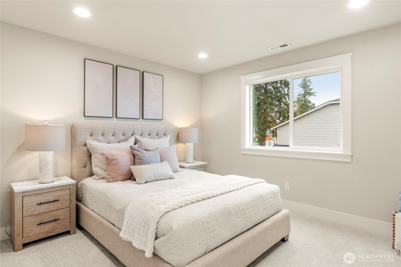 24026 Meridian Avenue S, Bothell, WA 98021