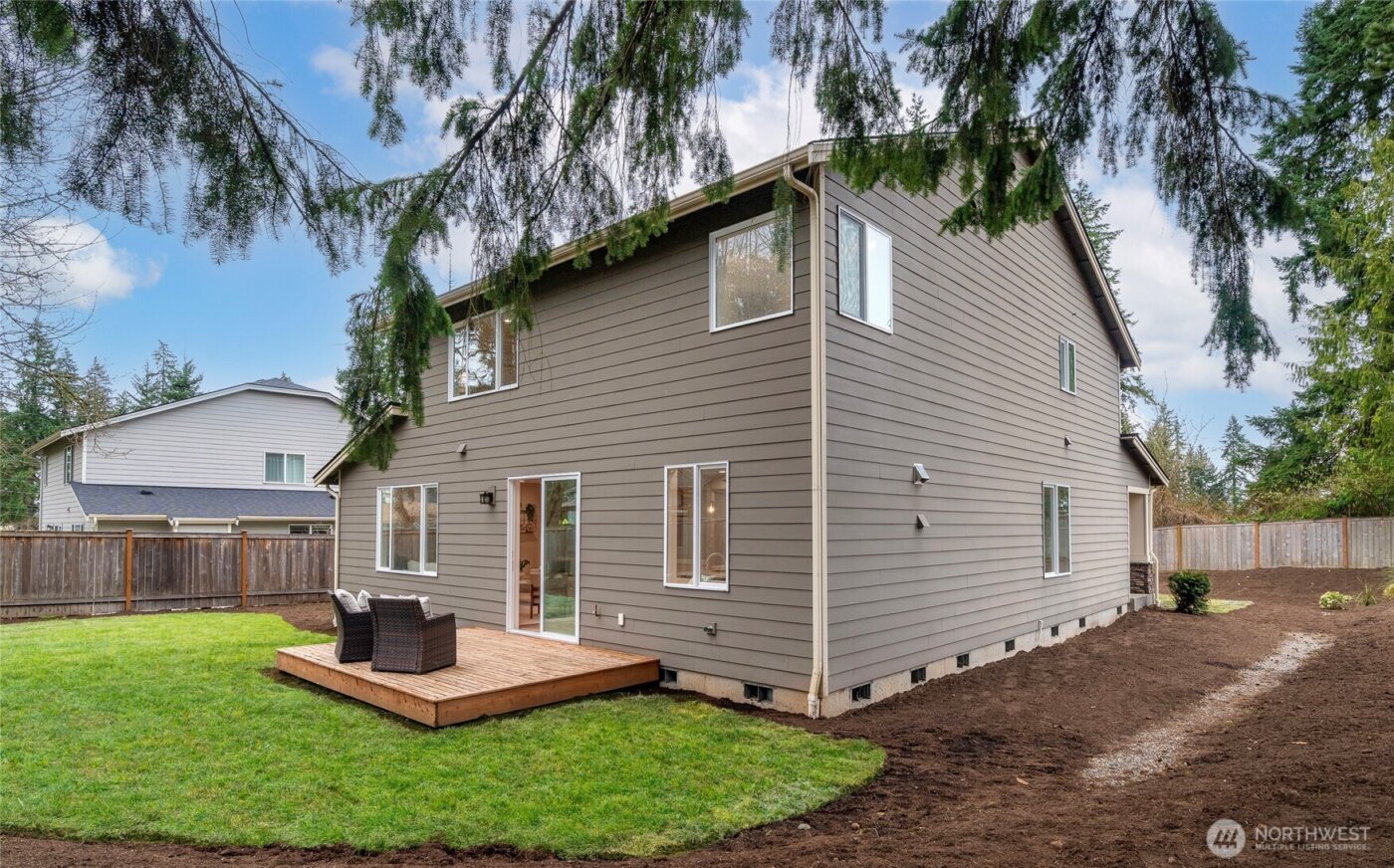 24026 Meridian Avenue S, Bothell, WA 98021