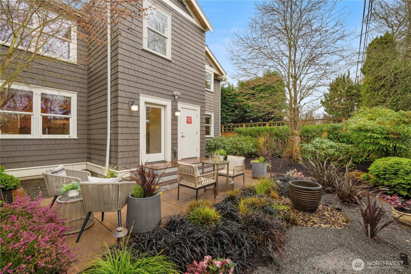 2315 38th Avenue E, Seattle, WA 98112