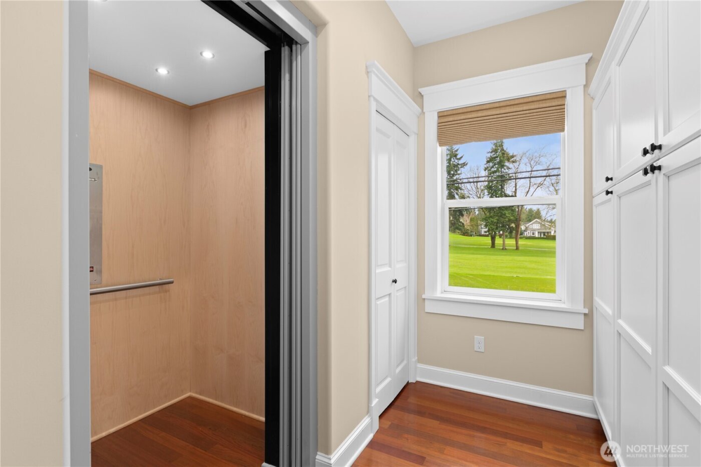 2315 38th Avenue E, Seattle, WA 98112