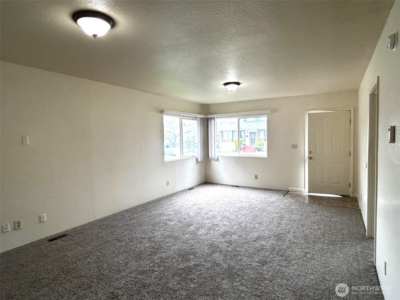 302 CRAWFORD , Kelso, WA 98626