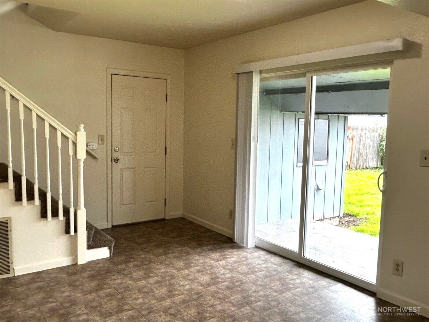 302 CRAWFORD , Kelso, WA 98626