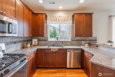17002 107th Street Ct E, Bonney Lake, WA 98391 - Photo 8