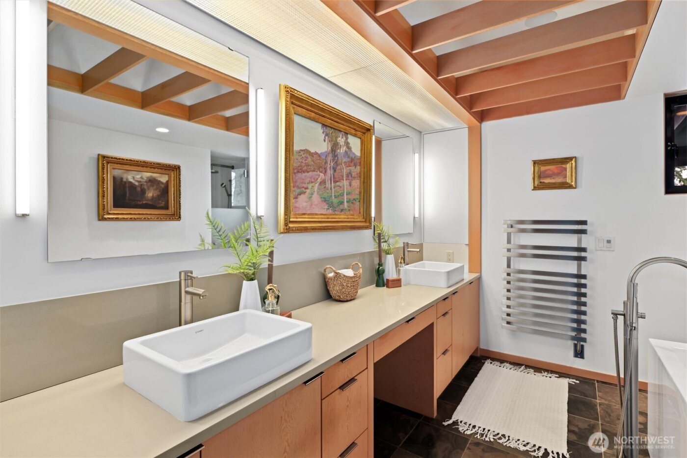 919 6th Street W, Kirkland, WA 98033-4871