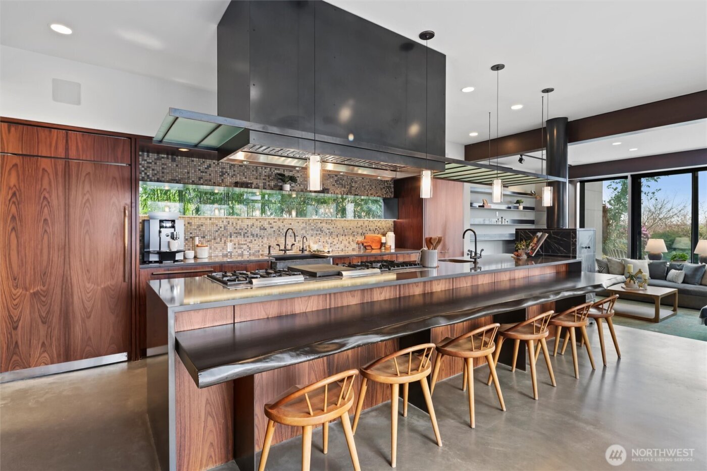 919 6th Street W, Kirkland, WA 98033-4871