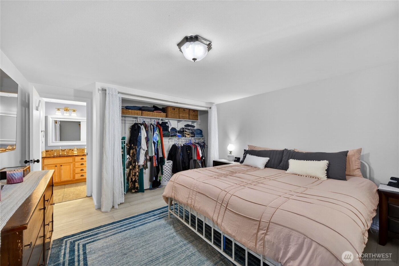 14612 Avon Allen Rd , Mount Vernon, WA 98273