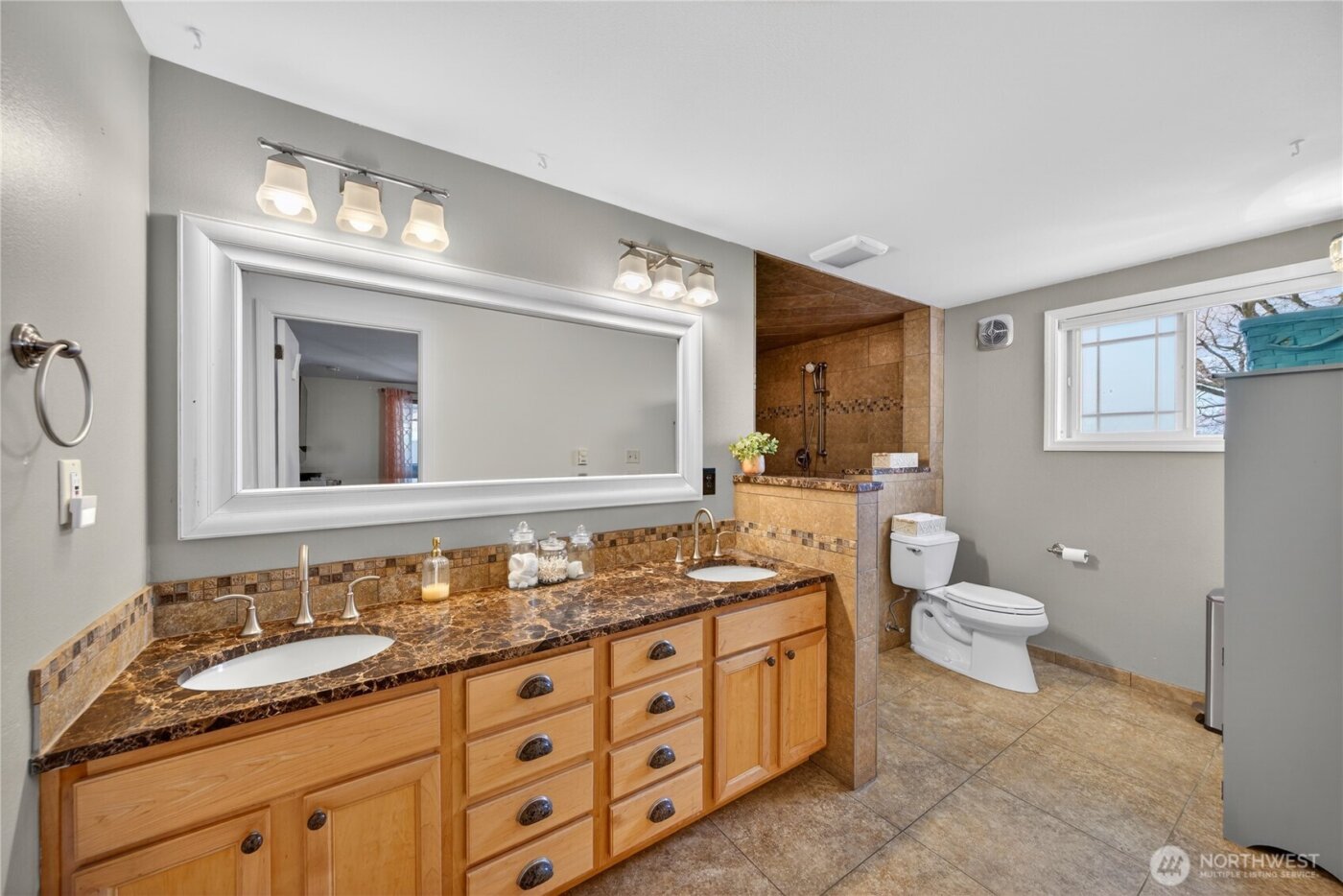 14612 Avon Allen Rd , Mount Vernon, WA 98273