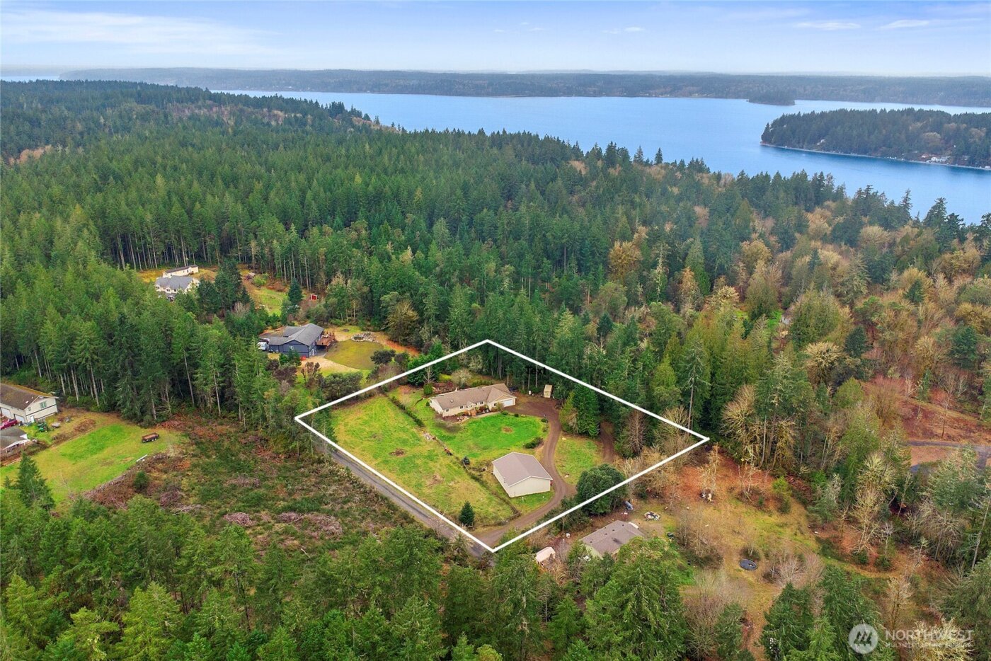 606 206 Avenue NW, Lakebay, WA 98349