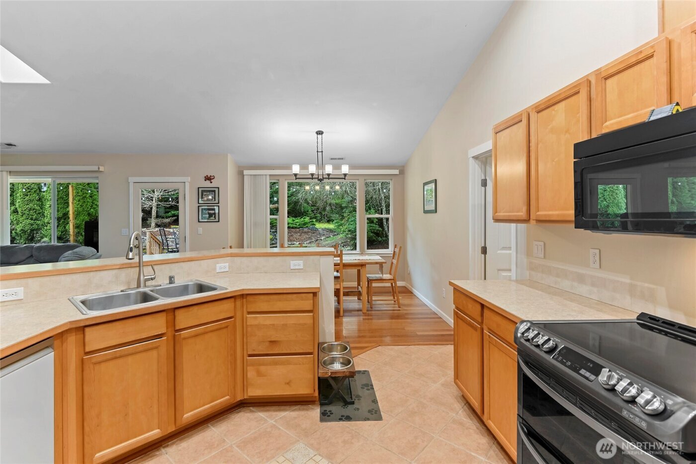 606 206 Avenue NW, Lakebay, WA 98349