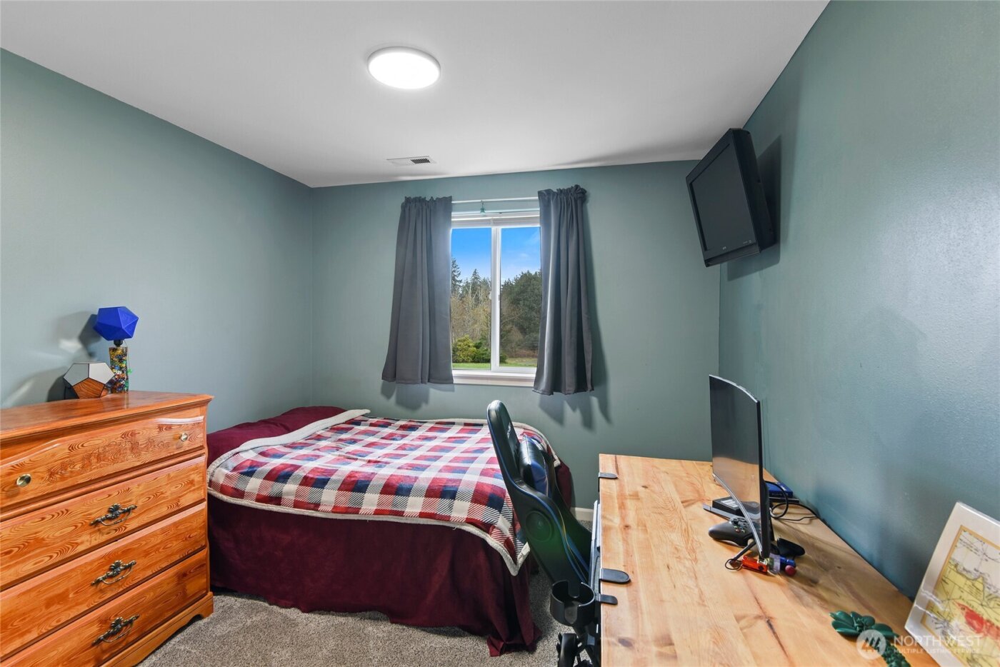 606 206 Avenue NW, Lakebay, WA 98349