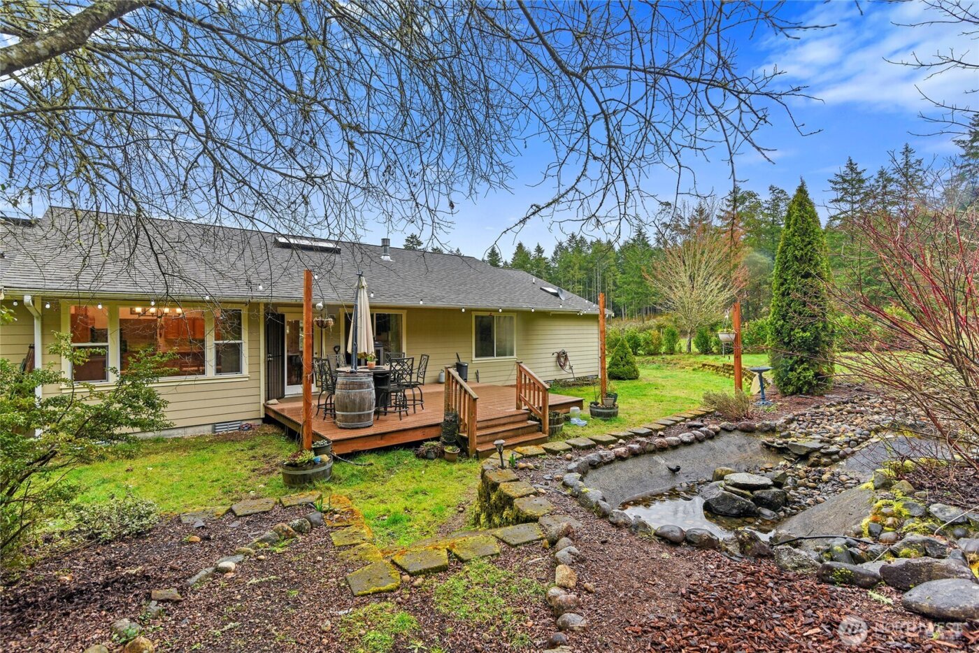 606 206 Avenue NW, Lakebay, WA 98349