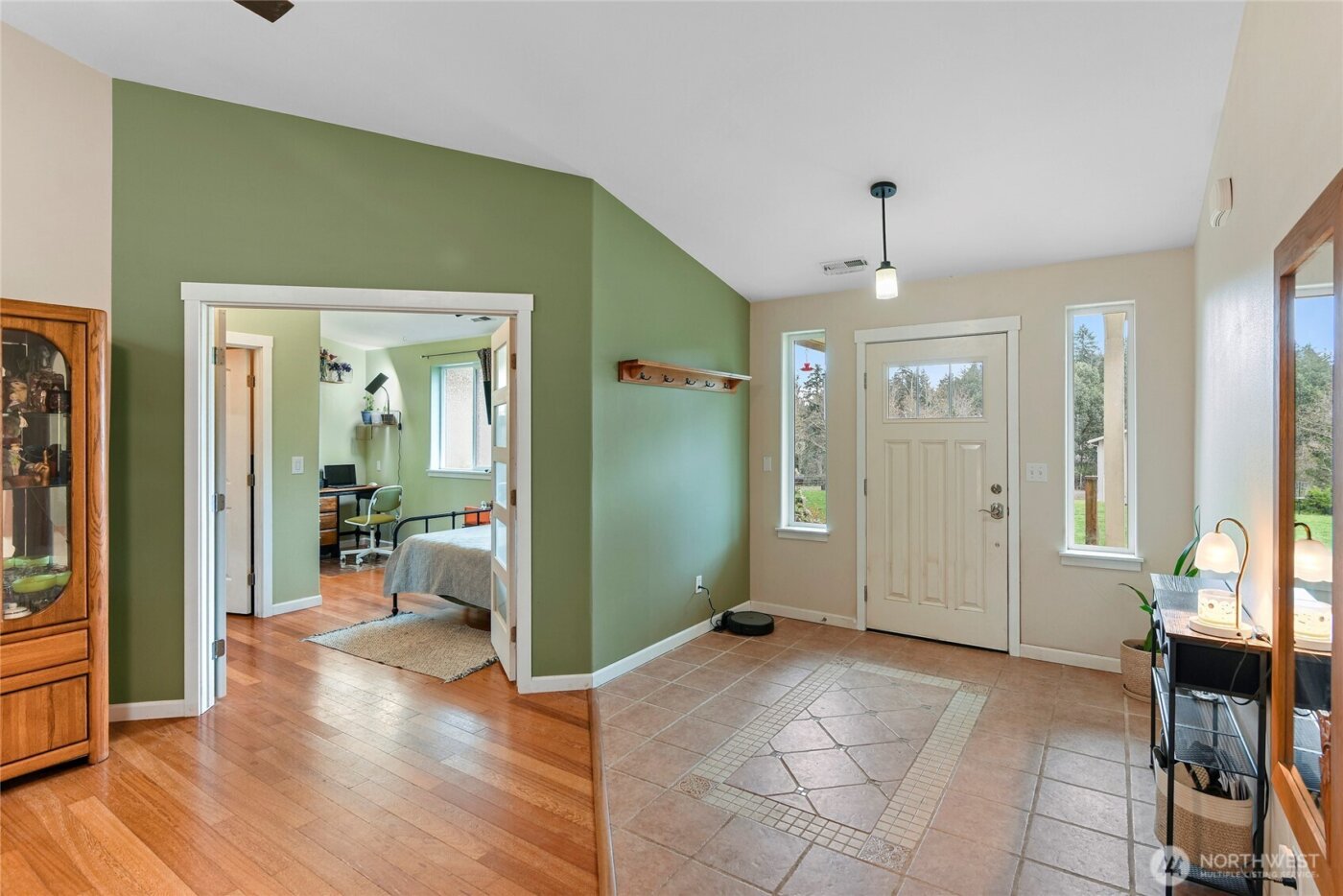 606 206 Avenue NW, Lakebay, WA 98349