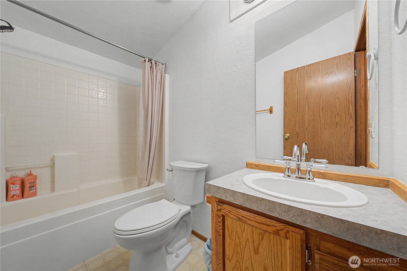 2392 Cherry Blossom Drive , Ephrata, WA 98823