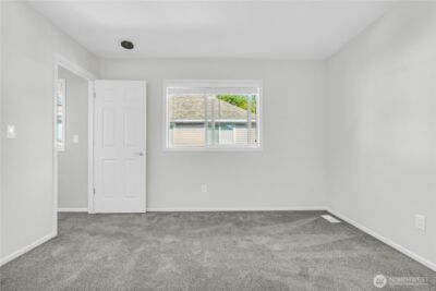 441 NE Alder Street #1, Issaquah, WA 98027-3422 - Photo 16