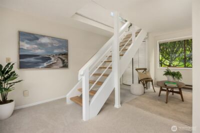 7946 Grand Avenue NE, Bainbridge Island, WA 98110 - Photo 15
