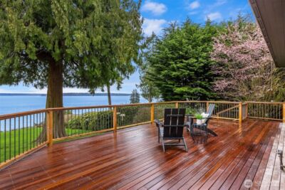 7946 Grand Avenue NE, Bainbridge Island, WA 98110 - Photo 2