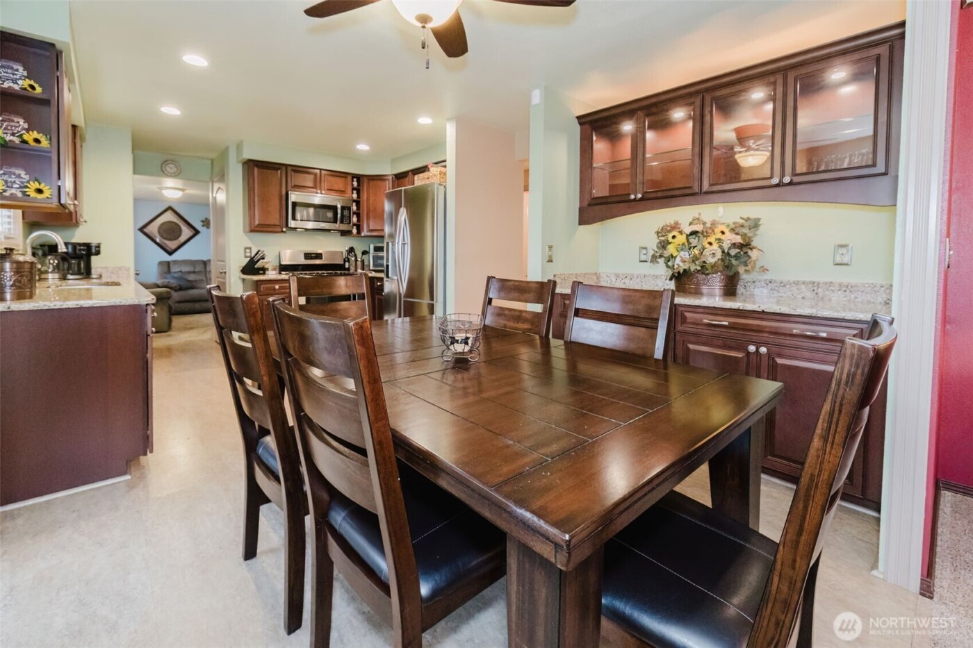 401 Pennie Lane , Bremerton, WA 98310-2279