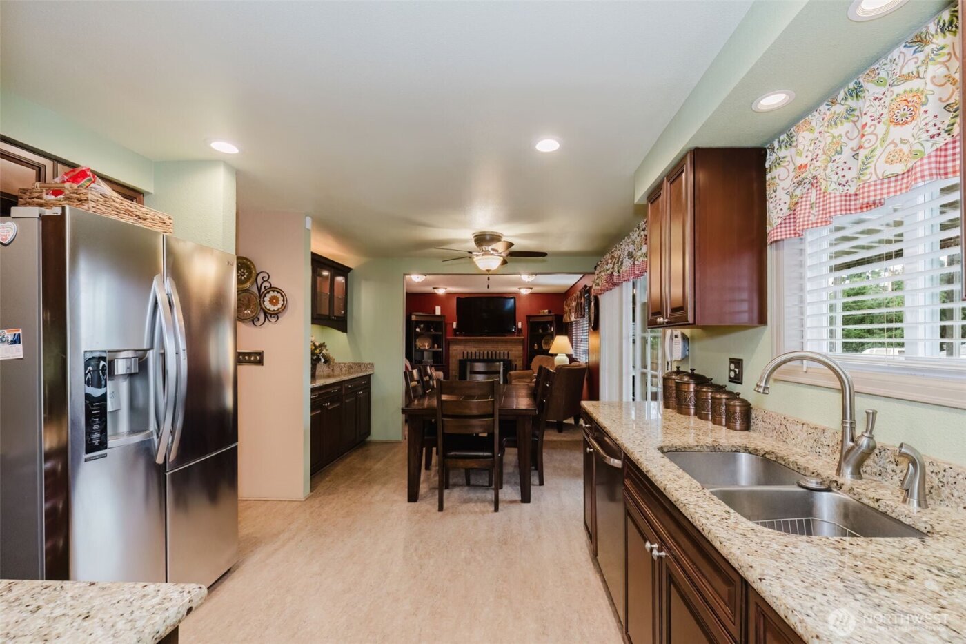 401 Pennie Lane , Bremerton, WA 98310-2279