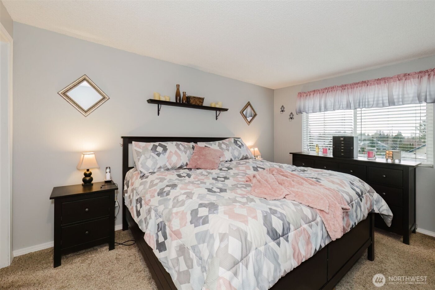 401 Pennie Lane , Bremerton, WA 98310-2279