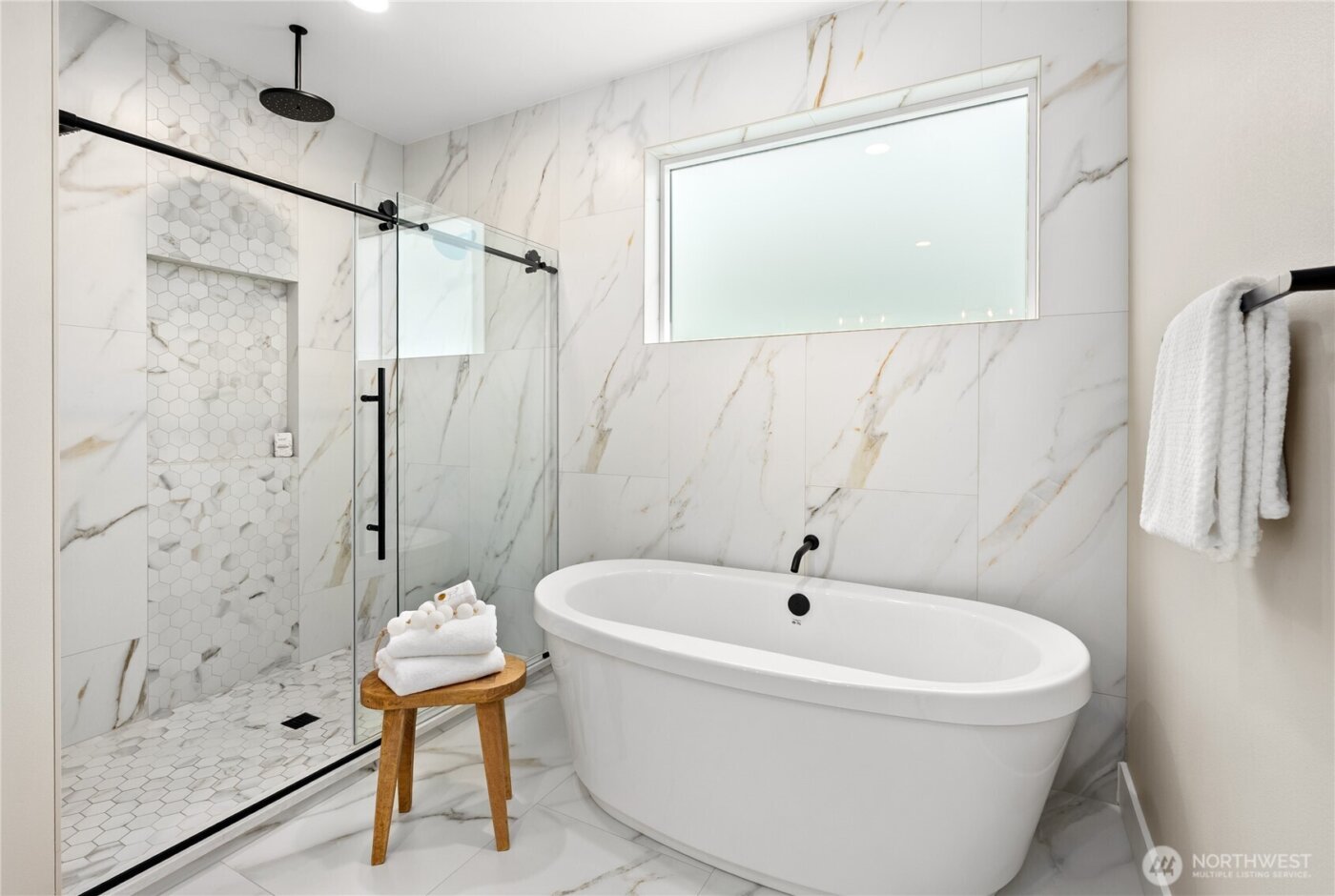 22917 102ND Avenue SE, Woodinville, WA 98077