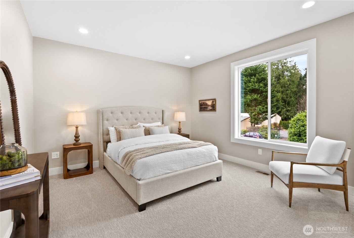 22917 102ND Avenue SE, Woodinville, WA 98077