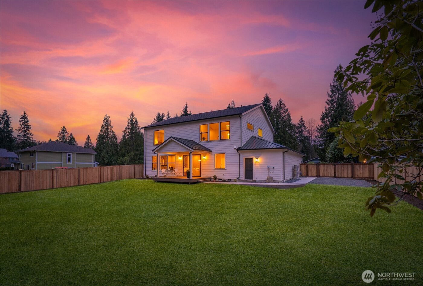 22917 102ND Avenue SE, Woodinville, WA 98077