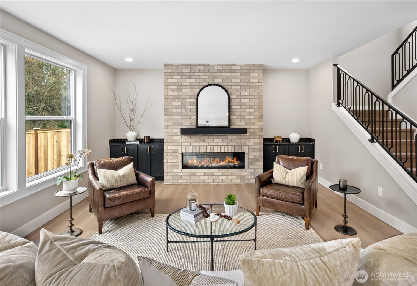 22917 102ND Avenue SE, Woodinville, WA 98077