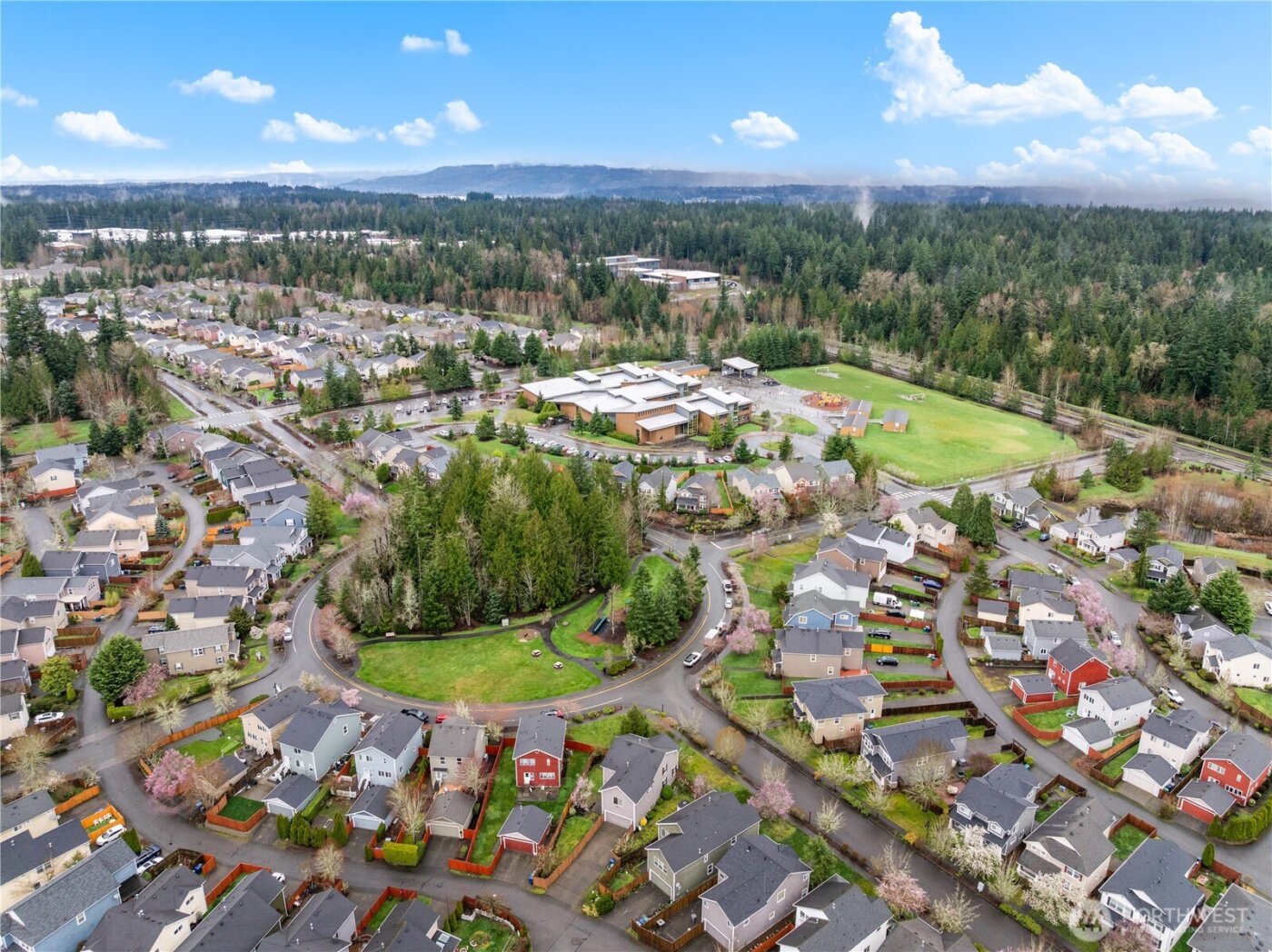 22669 Fern Reach Circle NE, Redmond, WA 98053