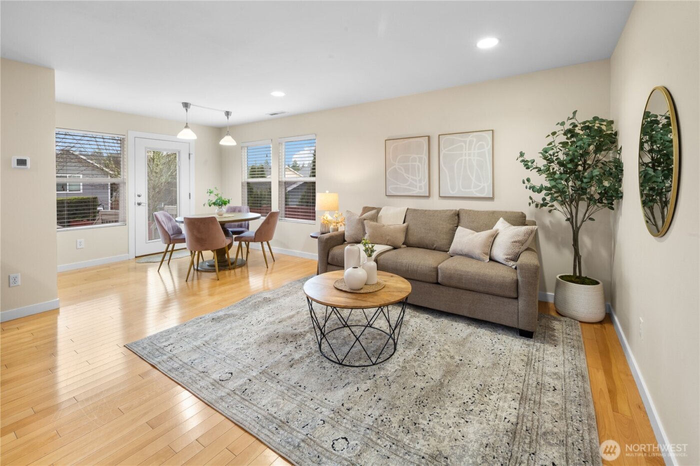 22669 Fern Reach Circle NE, Redmond, WA 98053