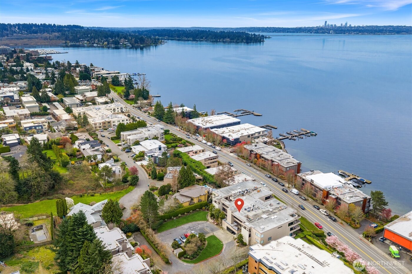 735 1st Street S #103, Kirkland, WA 98033