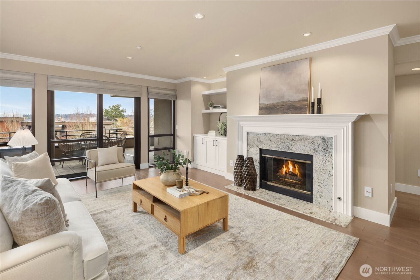 735 1st Street S #103, Kirkland, WA 98033