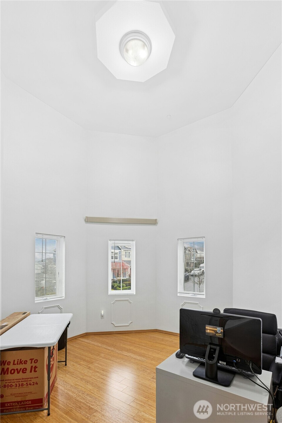 1736 10th Avenue NE #C213, Issaquah, WA 98209