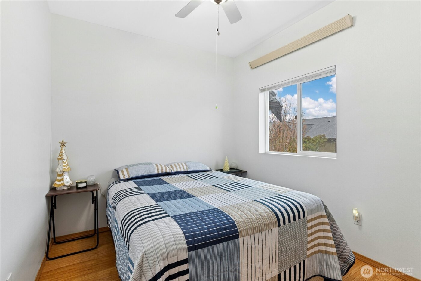 1736 10th Avenue NE #C213, Issaquah, WA 98209