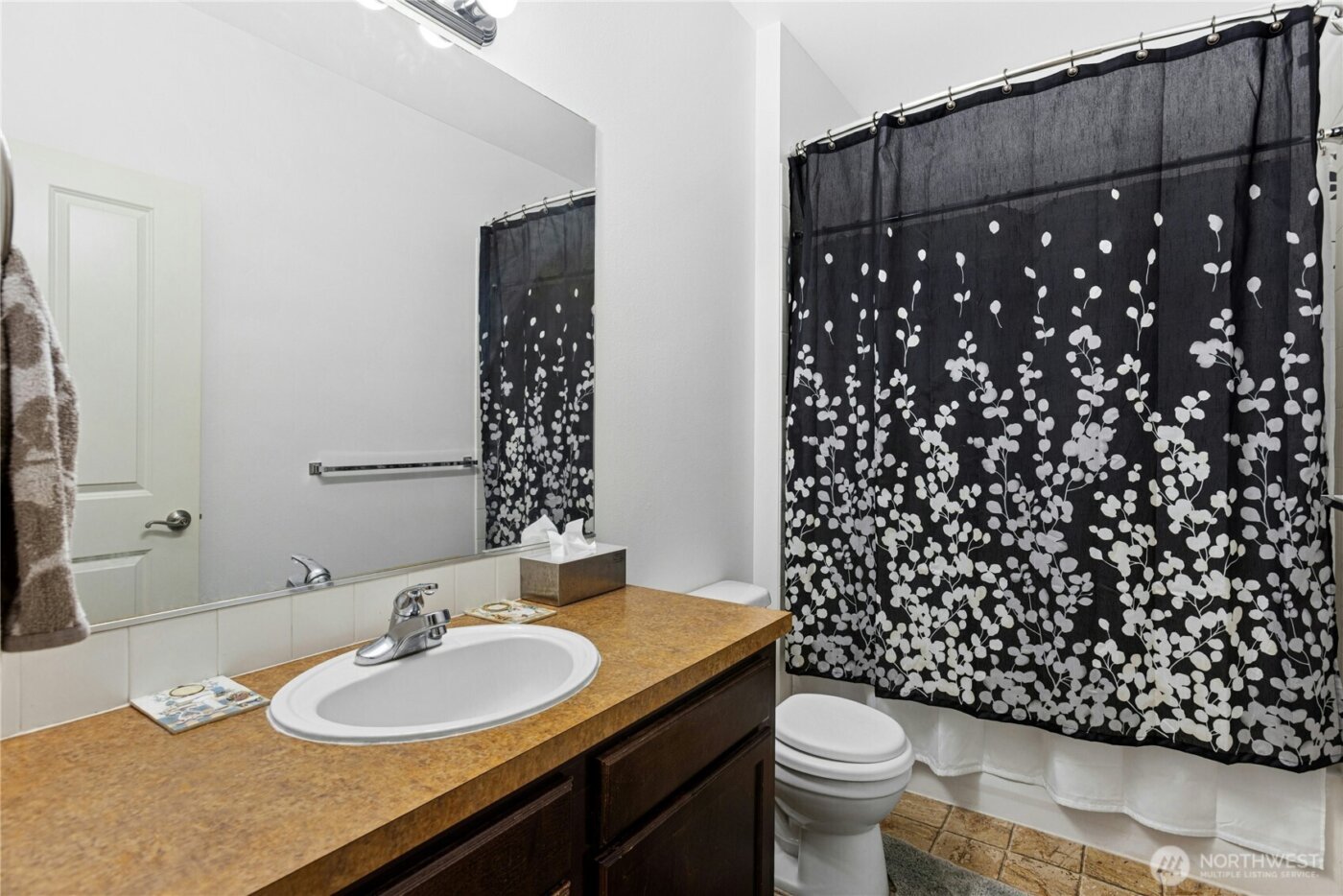 1736 10th Avenue NE #C213, Issaquah, WA 98209