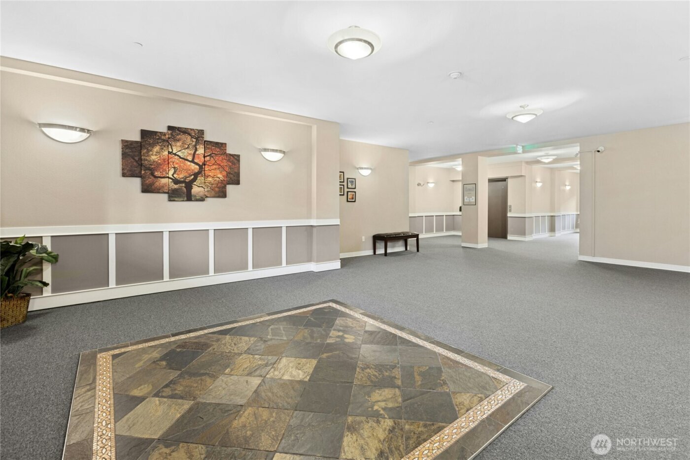 1736 10th Avenue NE #C213, Issaquah, WA 98209