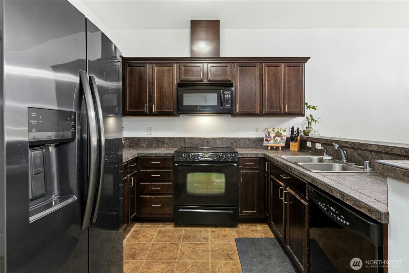 1736 10th Avenue NE #C213, Issaquah, WA 98209