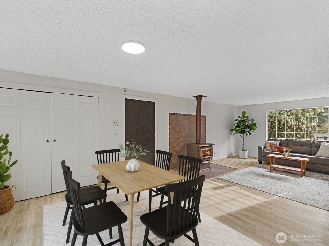 7822 Songbird Way , Clinton, WA 98236