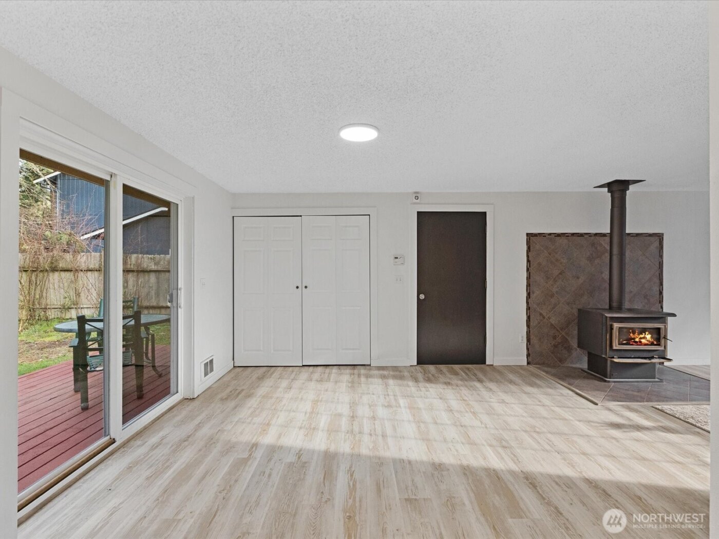 7822 Songbird Way , Clinton, WA 98236