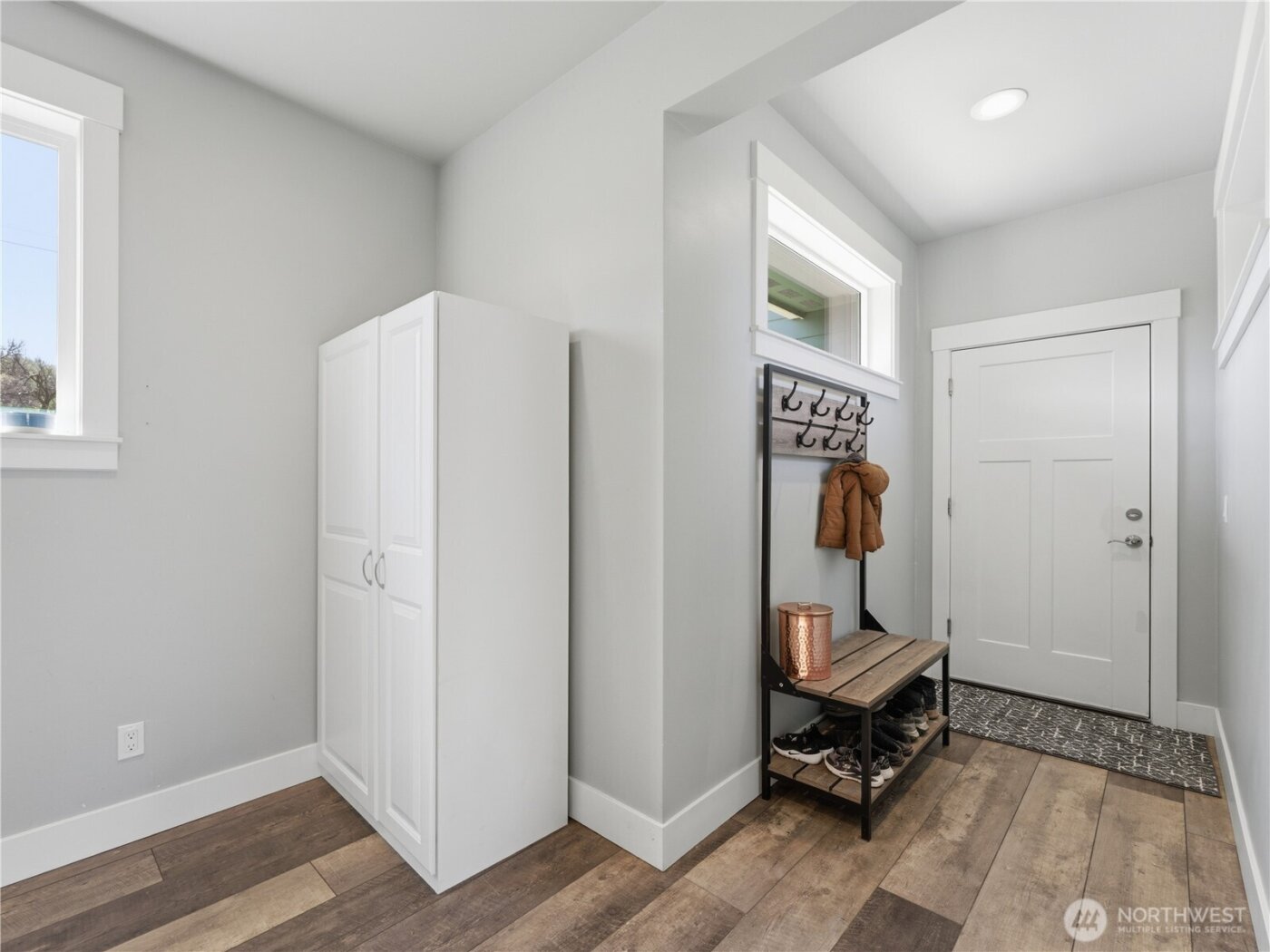 2128 McEldowney Road , Malaga, WA 98828