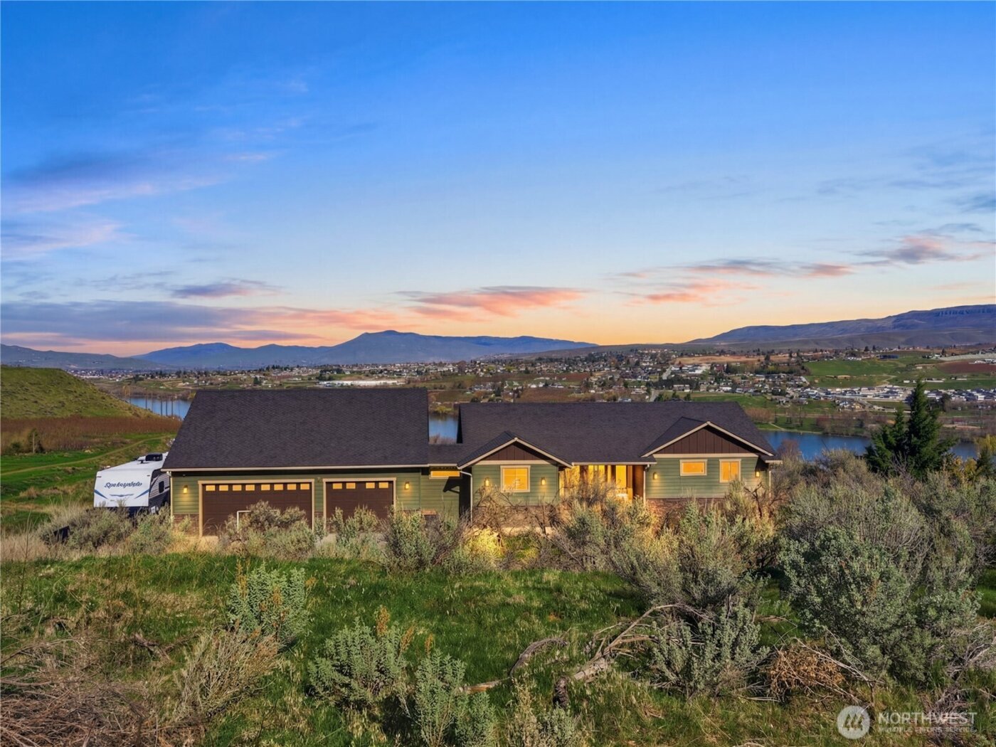 2128 McEldowney Road , Malaga, WA 98828