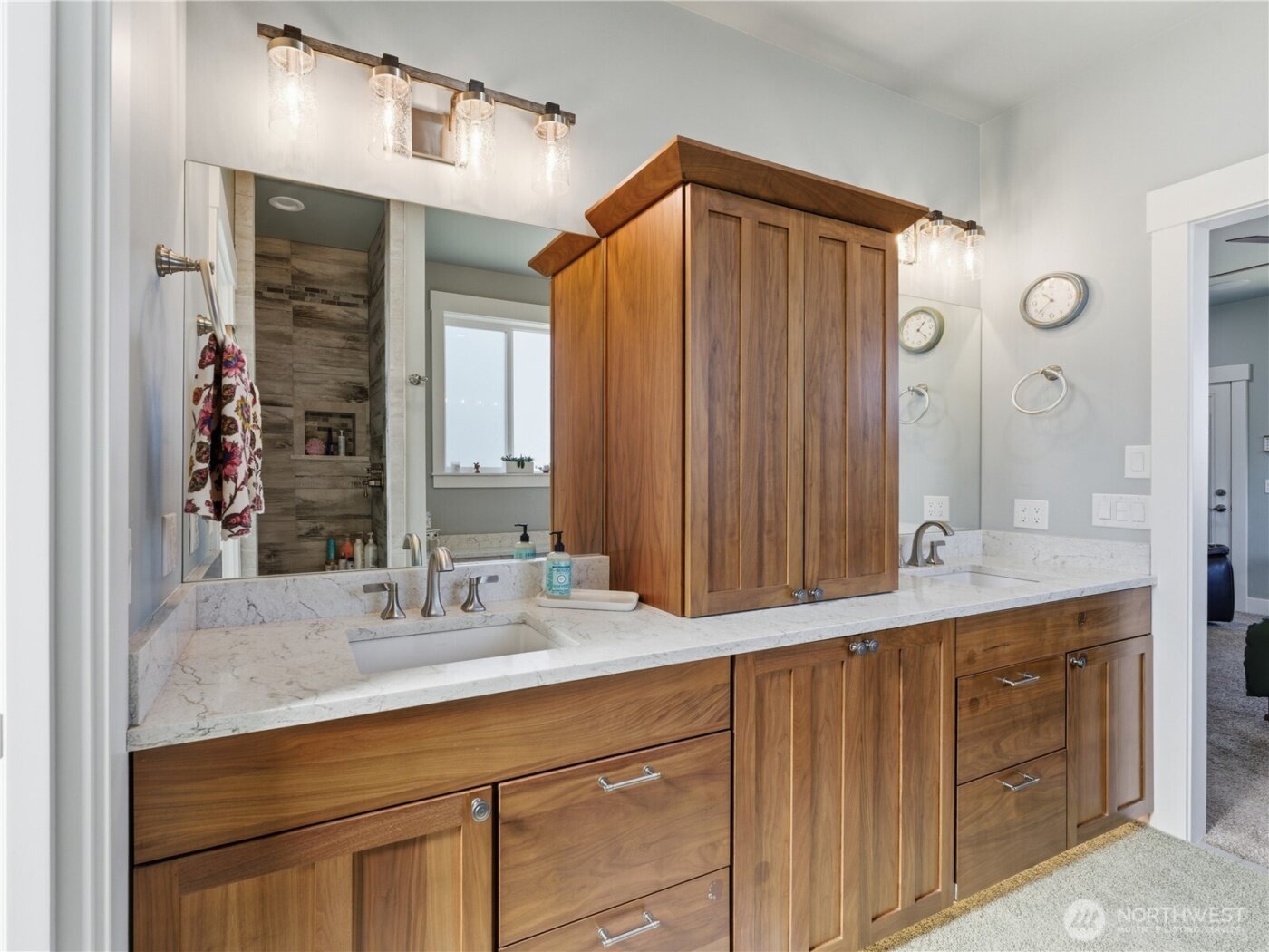 2128 McEldowney Road , Malaga, WA 98828