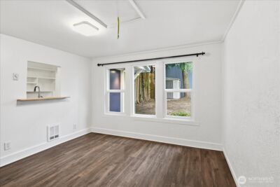 8553 Dayton Avenue N, Seattle, WA 98103 - Photo 20