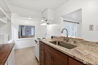 8553 Dayton Avenue N, Seattle, WA 98103 - Photo 25
