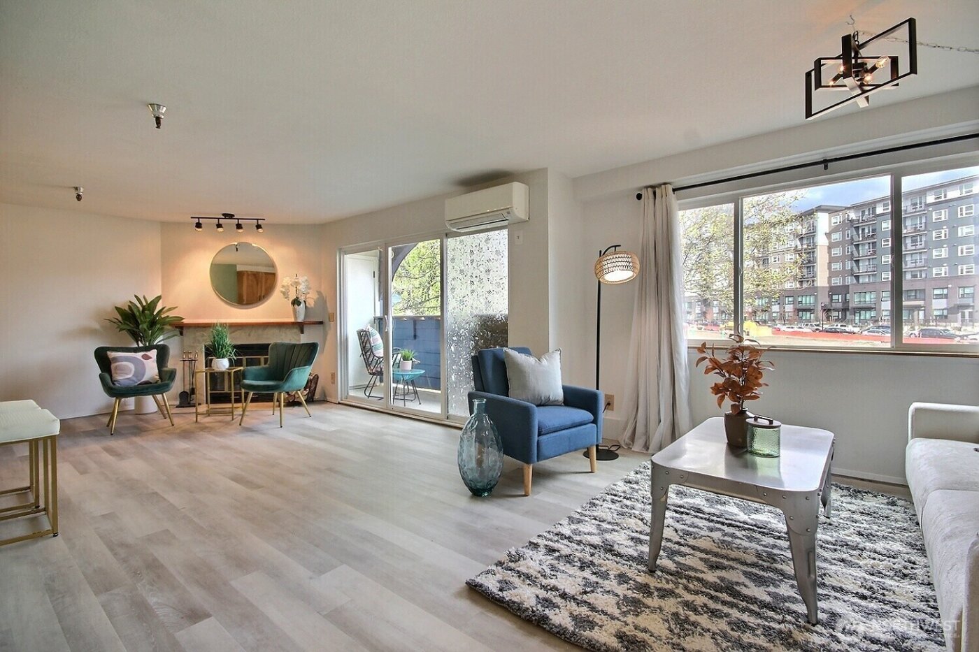 1100 Harrington Avenue NE #205, Renton, WA 98056