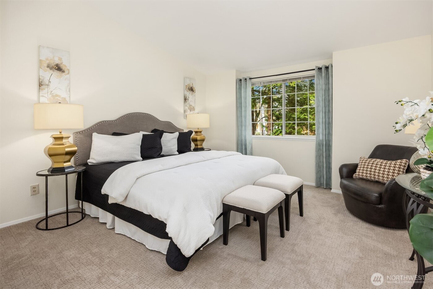 11512 NE 115th Court , Kirkland, WA 98033