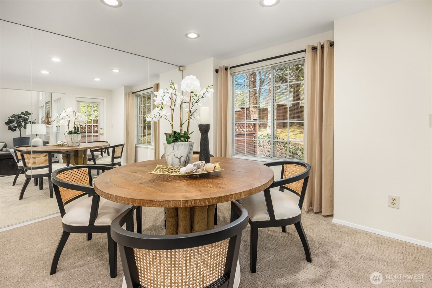 11512 NE 115th Court , Kirkland, WA 98033