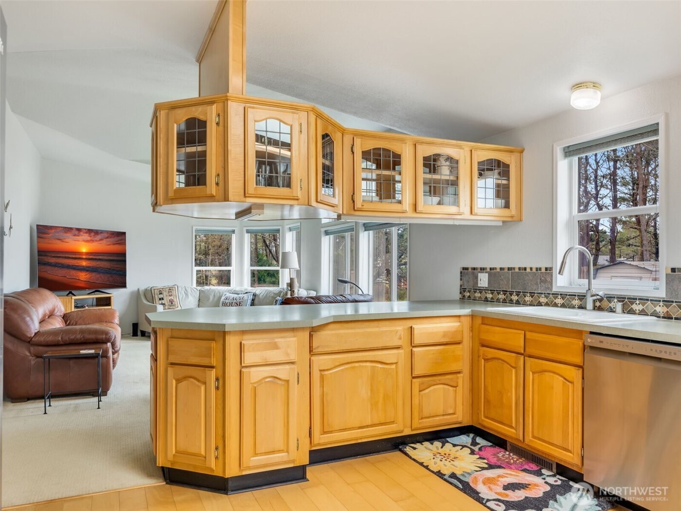 29515 I Street , Ocean Park, WA 98640