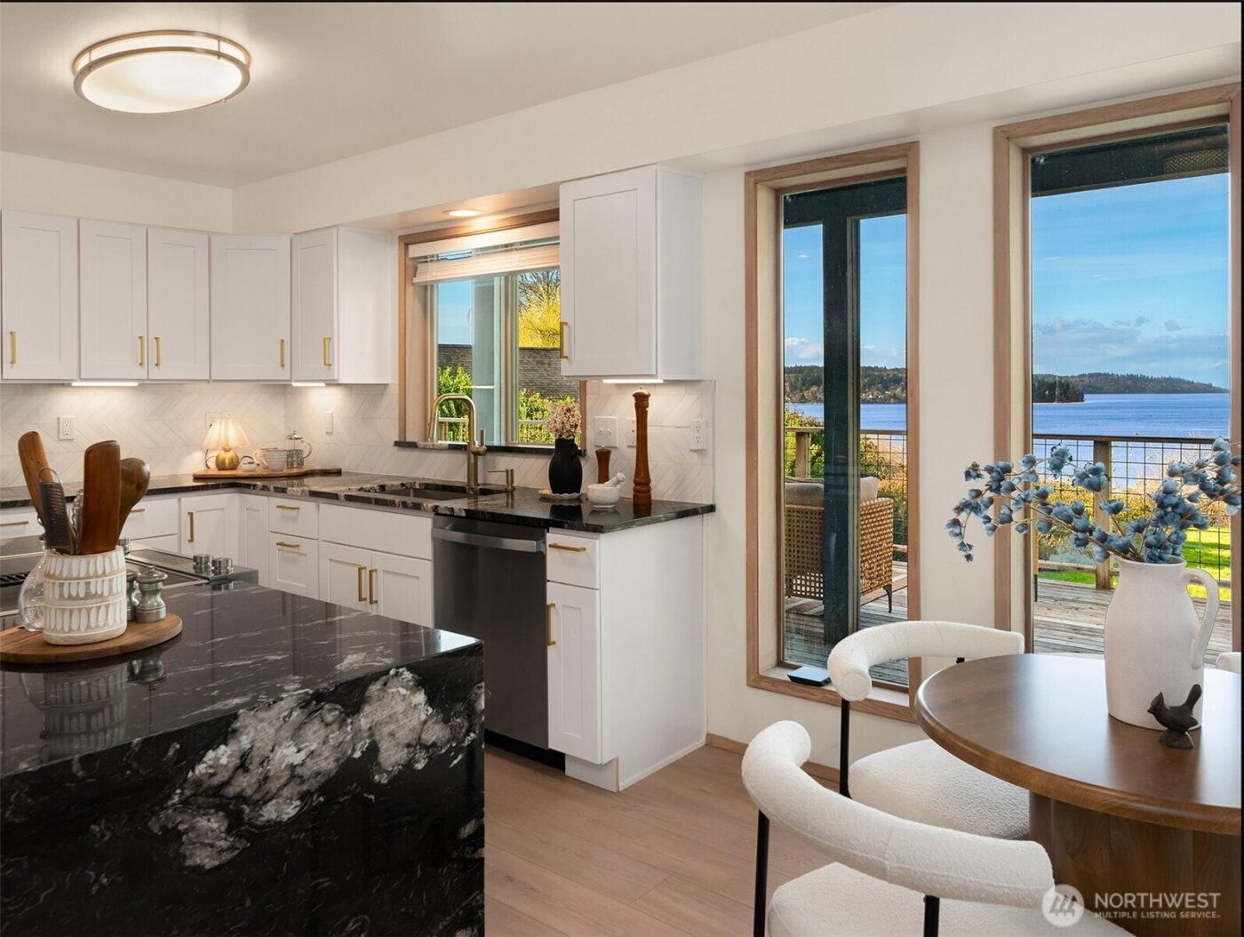 7010 SW Maury Park Road , Vashon, WA 98070