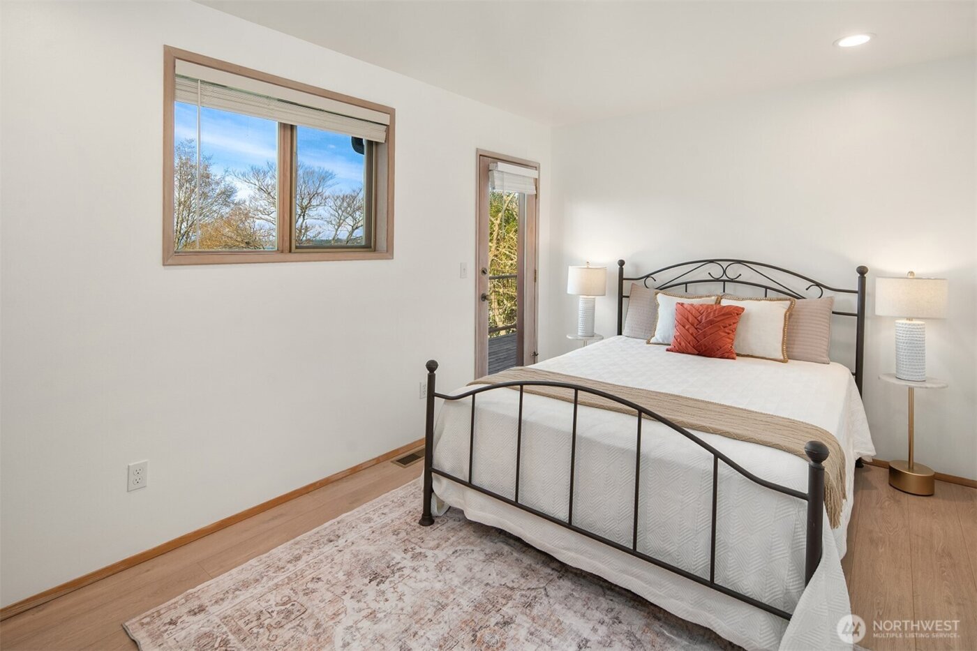 7010 SW Maury Park Road , Vashon, WA 98070